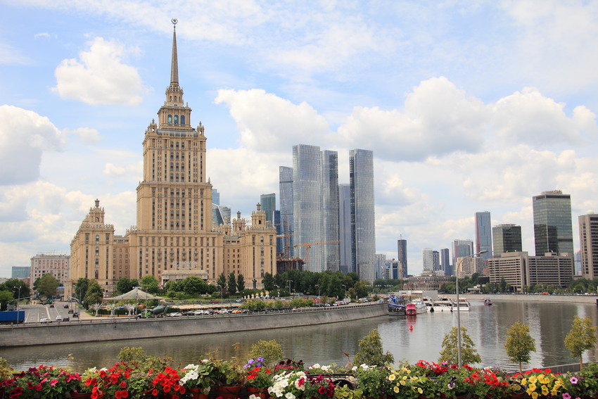 Гостиница «Украина»