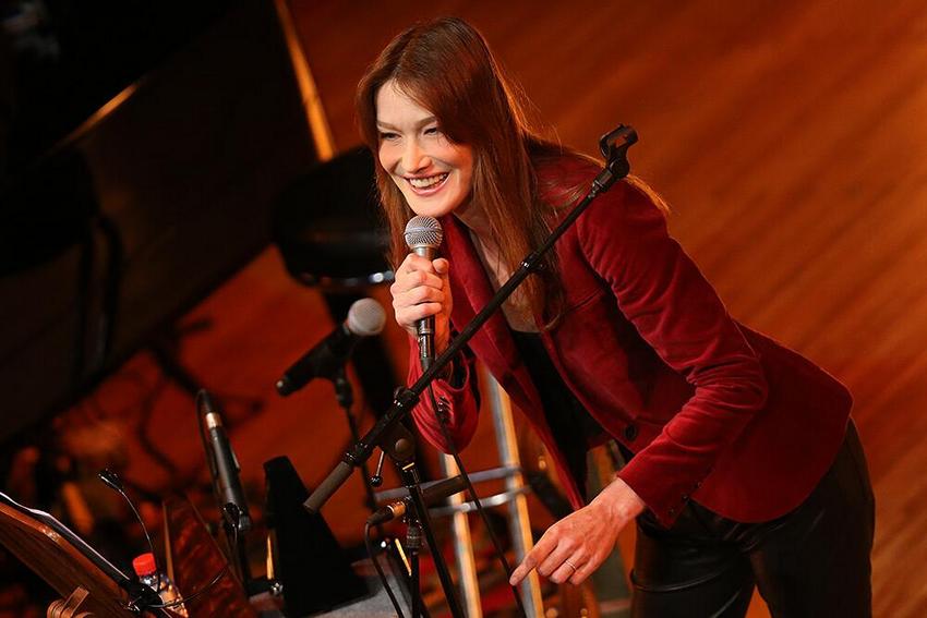 Концерт Carla Bruni