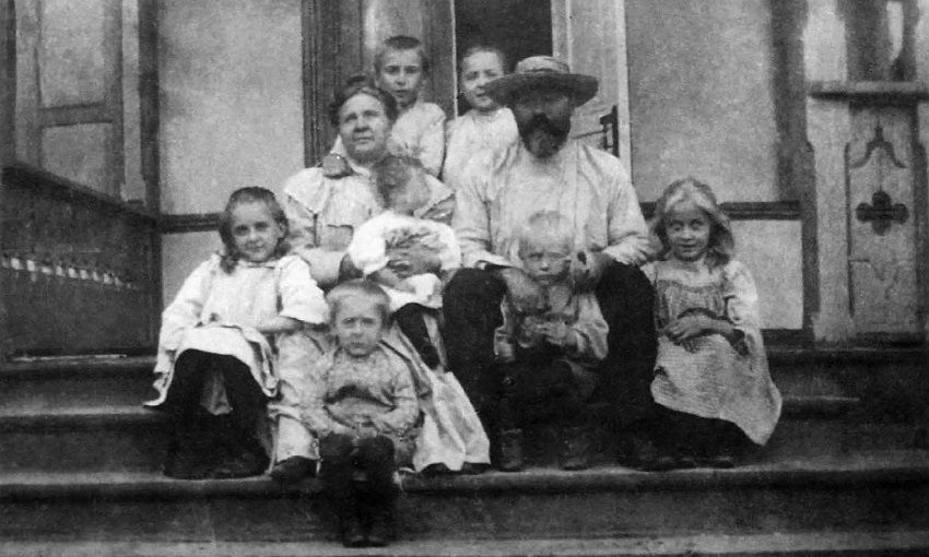 Выставка «Братья Булгаковы»