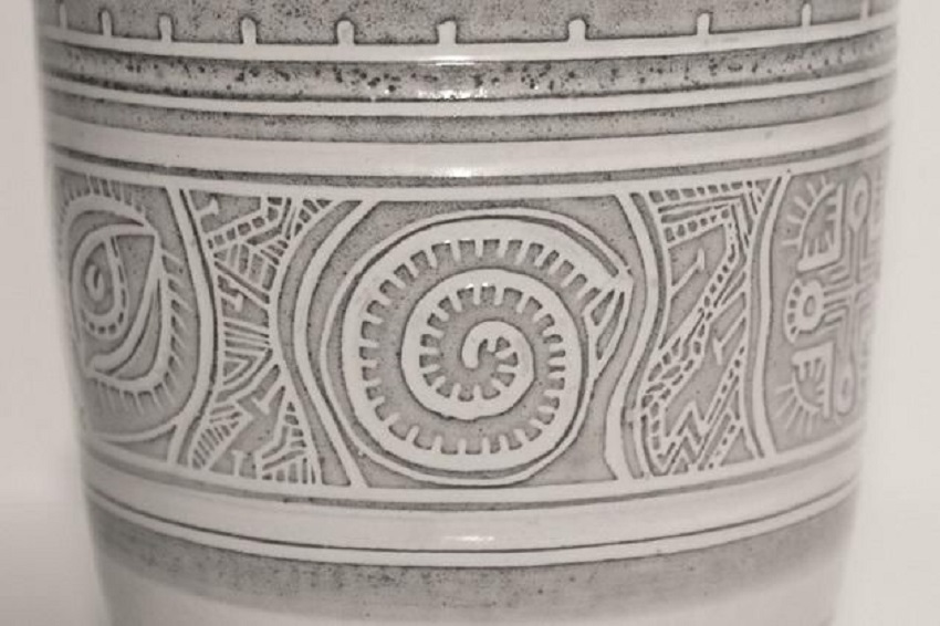 Выставка «Виктор Николаев. Дикая керамика»