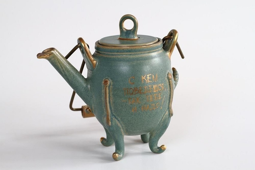 Выставка «Виктор Николаев. Дикая керамика»