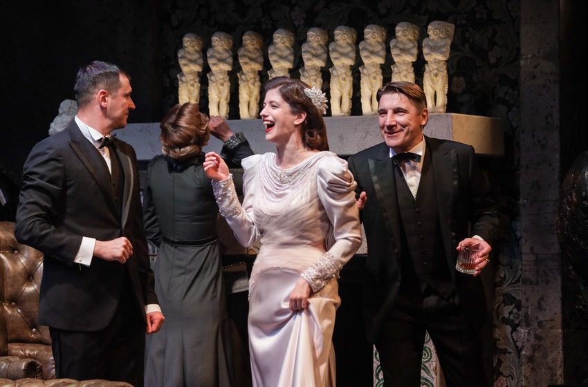 Спектакль «И никого не стало»