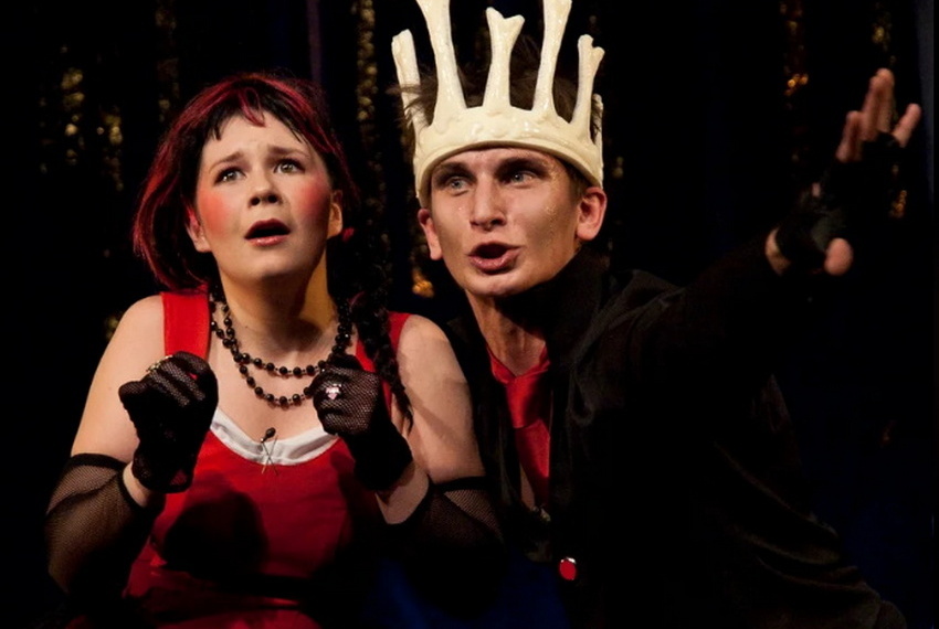 Спектакль «Две Бабы-Яги»