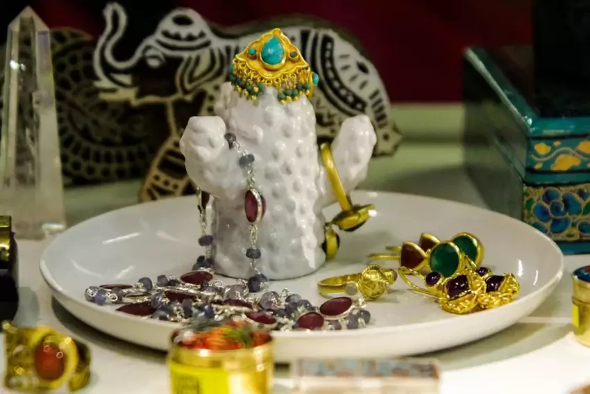 Индийский маркет и фуд-корт «Delhi базар»