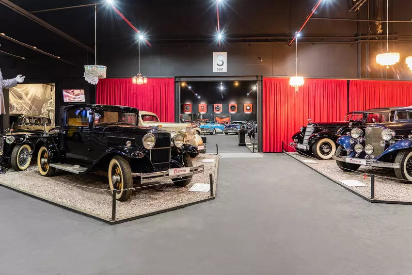 Музей «Автомобили Мира»