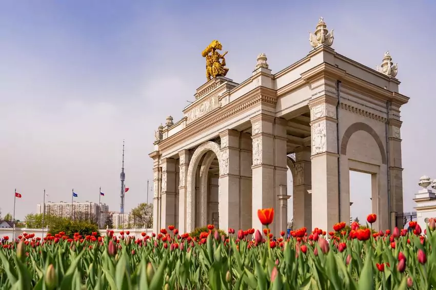 20 самых красивых и необычных павильонов ВДНХ: архитектурные шедевры выставки