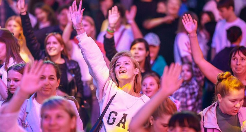 Концерт молодых артистов-блогеров в «Лужниках»