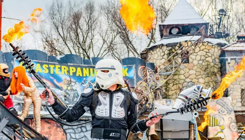 Новогодняя Елка у каскадеров