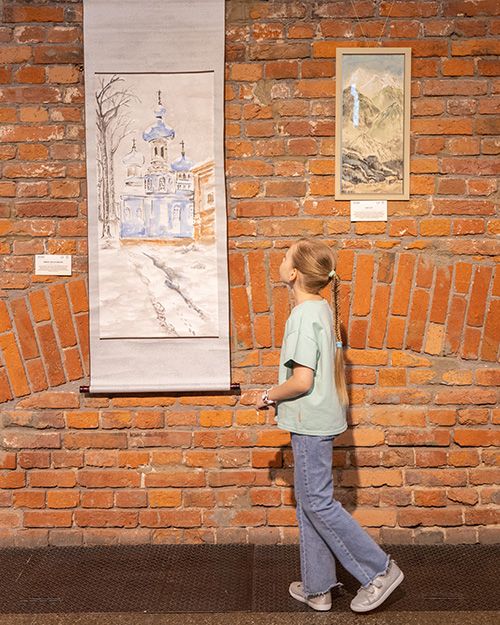 Выставка работ московских и китайских школьников «Лаоцин: линия поколений сквозь призму китайской живописи»