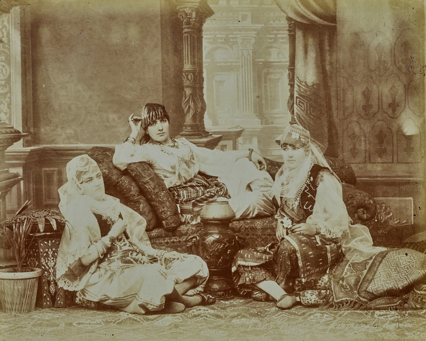 Выставка «Фото[графическое] путешествие»