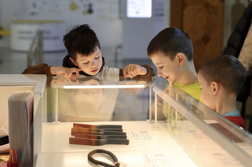 На ВДНХ открылась выставка в честь 160-летия московского газового хозяйства