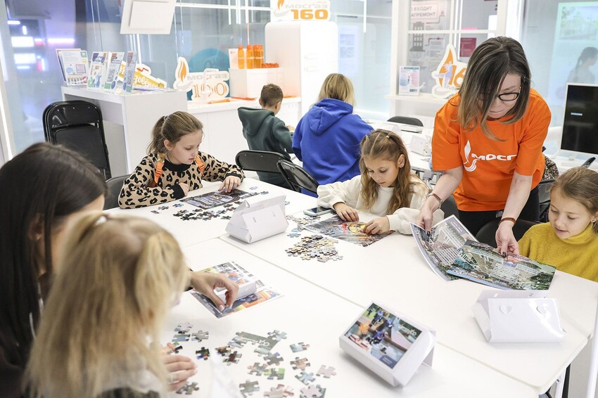 На ВДНХ открылась выставка в честь 160-летия московского газового хозяйства