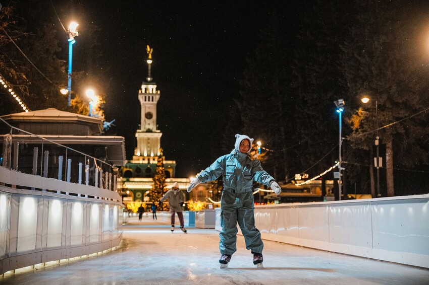 На Северном речном вокзале открывается каток с павильонами в рамках «Зимы в Москве»
