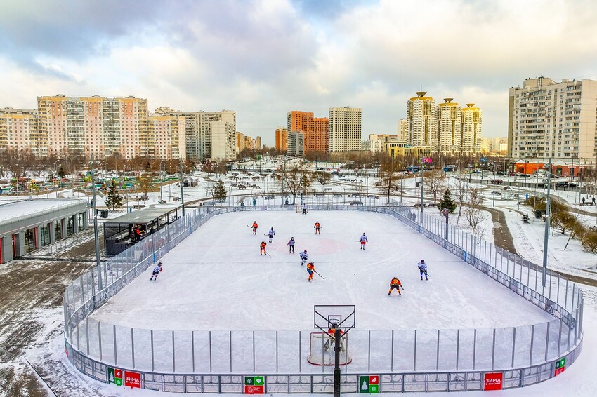 Около 1300 катков будут работать в Москве этой зимой