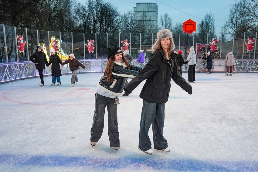 Около 1300 катков будут работать в Москве этой зимой