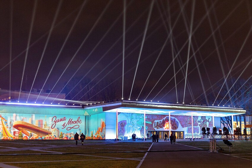 Новогодняя площадка на Воробьевых горах представила программу на зимние каникулы