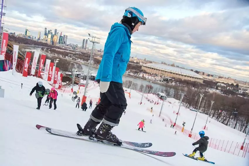 Горнолыжный сезон открылся на Воробьевых горах