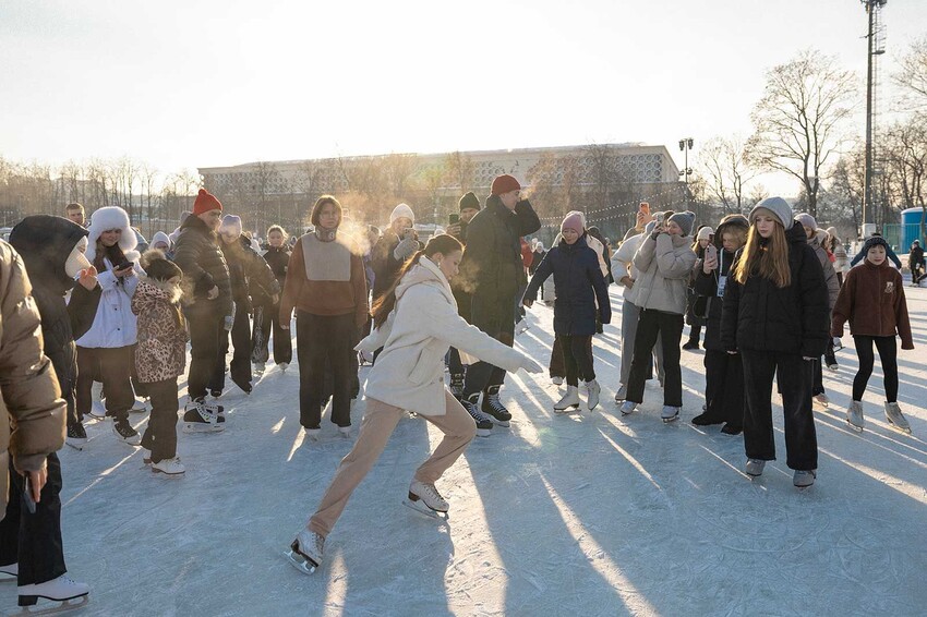 Открытые мастер-классы по фигурному катанию с чемпионами нашей страны 