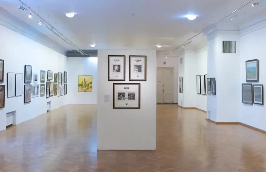 Групповая отчётная выставка Отделения графики РАХ «Графика-26»