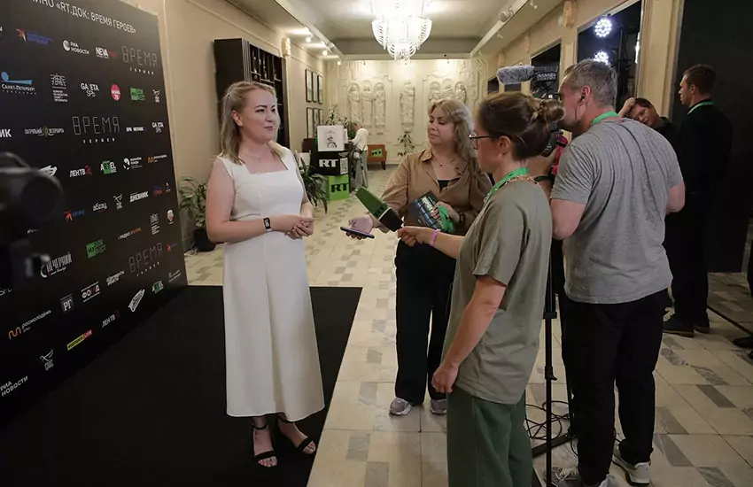 IV Международный фестиваль документального кино «RT.Док: Время наших героев»