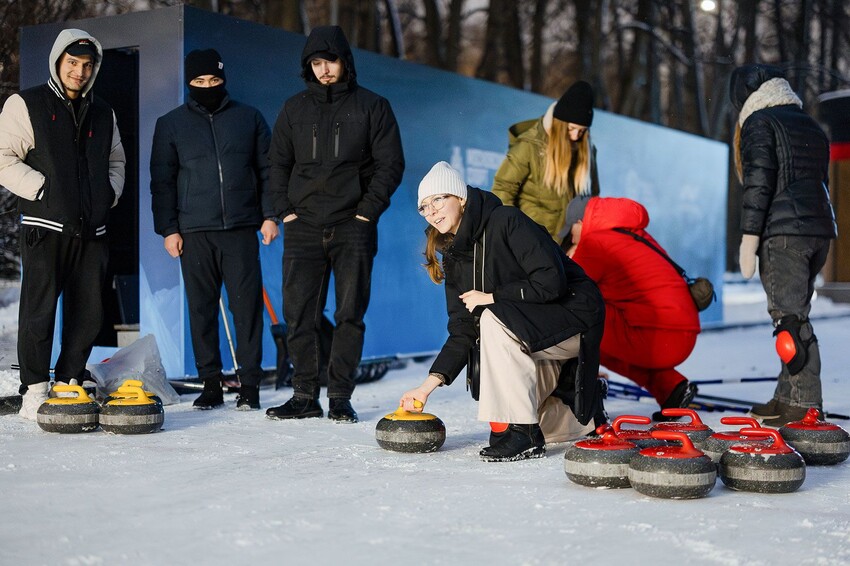 Москва приглашает на Неделю керлинга