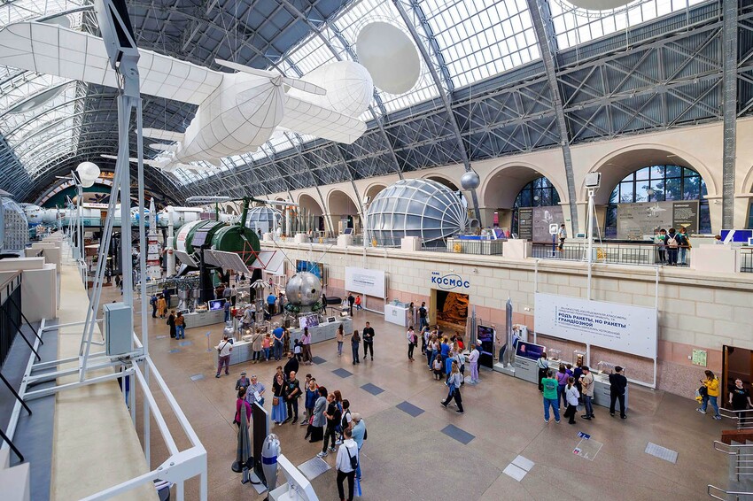 Москвичей и туристов приглашают на бесплатные экскурсии ко Дню гида