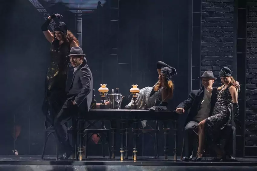 Мюзикл «Вальс-бостон»