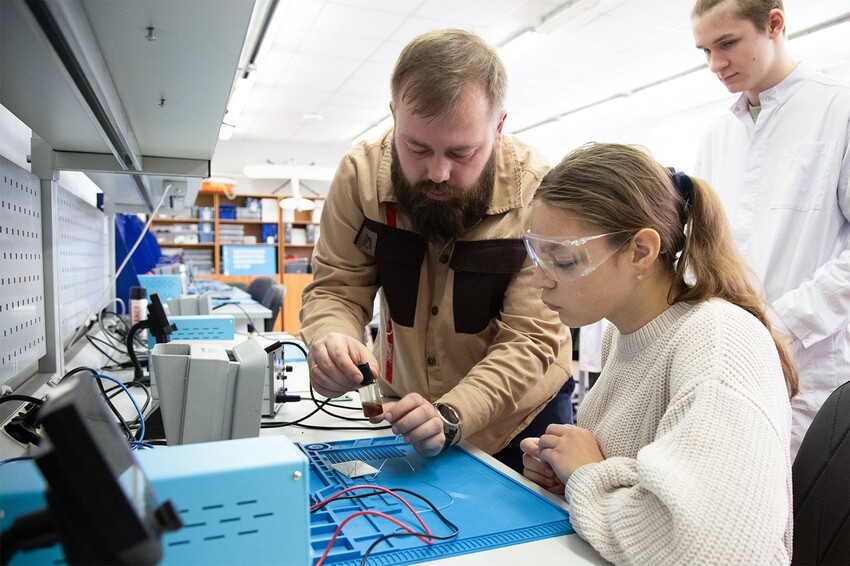 Спроектировать здание, испечь печенье и разработать интерьер: чему научат на едином дне открытых дверей в столичных колледжах