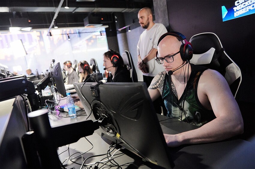 «Киберсуббота» вновь собирает поклонников видеоигр и киберспорта в Москве
