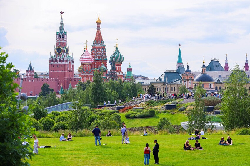 В парке «Зарядье» впервые пройдет Международный кинофестиваль «Белый Бим»
