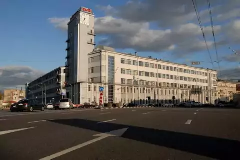 «Дом-Паровоз»