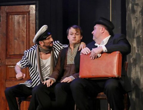 Мюзикл «12 стульев»