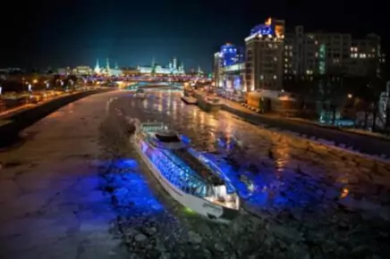 Гастрономический рыбный круиз по Москве-реке класса люкс