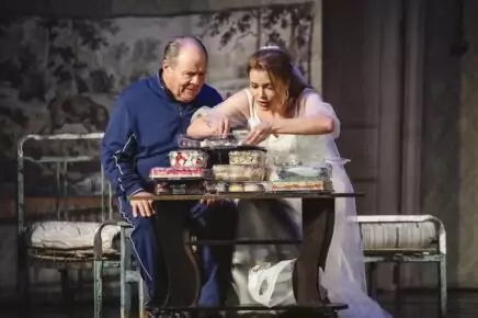 Спектакль «Третий – Лишний?»