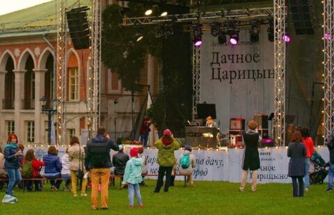 Фестиваль «Дачное Царицыно» возвращается: 10 дней искусства, музыки и природы