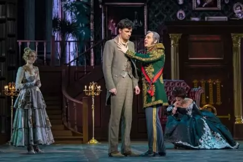 Мюзикл «Доходное место»