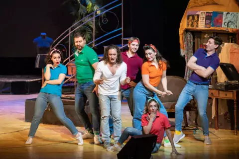 Спектакль «Мюзикл на чердаке»