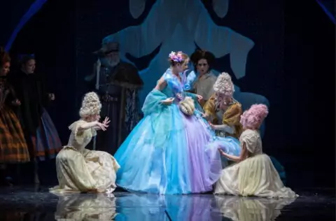 Спектакль «Подснежники для королевы»