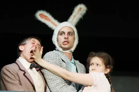Спектакль «Удивительное путешествие кролика Эдварда»