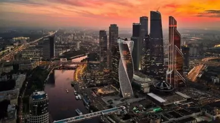 Вокруг Москвы на самолете!
