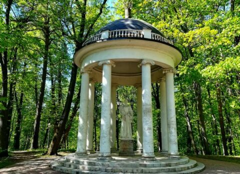 Беседка «Храм Цереры» в парке Царицыно