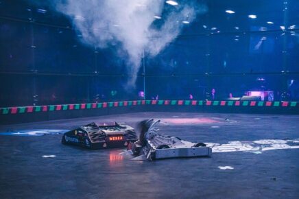 Финал мирового чемпионата по боевой робототехнике — «Битва роботов»