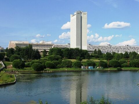 Где можно купаться в Москве