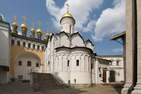 Церковь Ризоположения