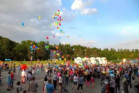 В Измайловском парке в День города прозвучат любимые романсы и песни киноклассики