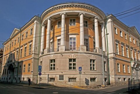 Дом Юшкова