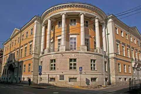Дом Юшкова