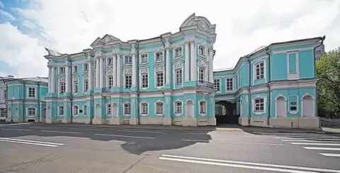 «Дом-комод» — Усадьба Апраксиных-Трубецких