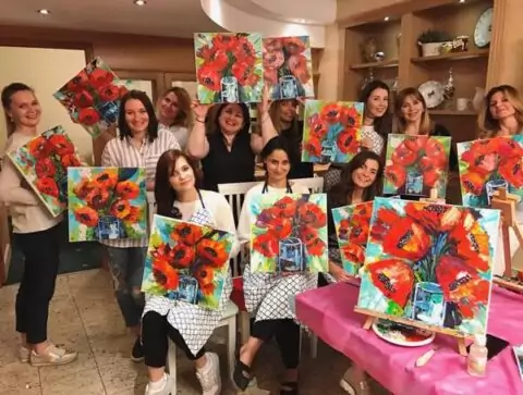 Художественная студия Draw Up Studio