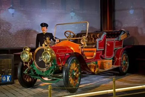 Постоянная экспозиция «Автомобили первых лиц»